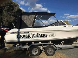 haines signature 660RE  91 mo0del 2010 200efi mercury 126hours