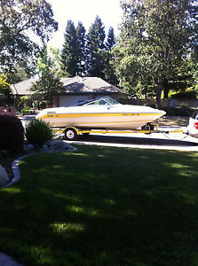 1990 Sea Ray 200