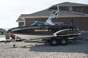 2015 Mastercraft X23 - Like New, AMAZING Wake & Tons of fun