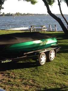 Flightcraft Phantom Ski Boat ***NO RESERVE***
