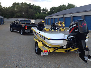 2004 Nitro NX882