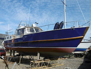 De Groot 40FT `liveaboard` Seagoing, Twin engine, Steel motor boat..............