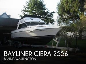 1991 Bayliner CIERA 2556