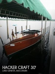 1988 Hacker Craft 30 Triple Cockpit