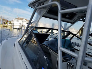 1999 bayliner 2350