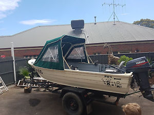 Sea Spirit Stacer 3.83m Boat