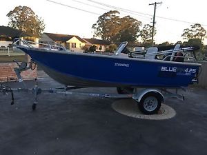 BLUE FIN BOAT 2014 Package SIDE CONSOLE ONE OWNER