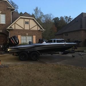 2016 TRITON 18 TRX