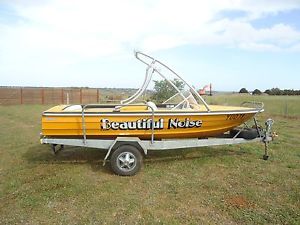Ski boat Ramsay Rebel