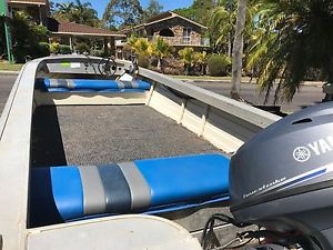 6M commercial Stacer and Trailer with 25HP Yamaha 4 Strock ready for use.
