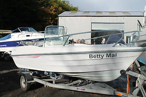 2004 Terhi Big Fun with Mercury 30hp 4 Stroke Engine
