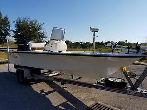 2007 Mako Bay Shark