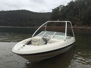 Bayliner 2050 V8