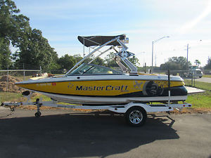 2009 Mastercraft X-2 Nice Boat! Very Low hours.