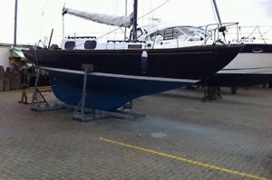 sailing boat