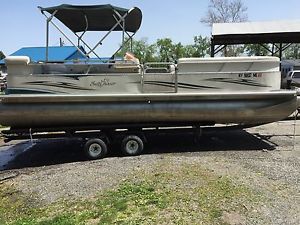 2006 smoker craft sunchaser