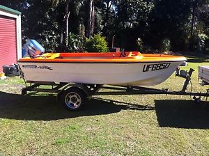 fibreglass boat Pongrass Husky