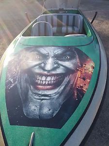 ski boat