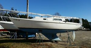 1973 Pearson 26