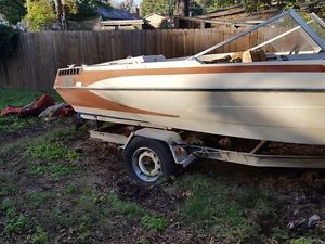 1975 Glastron