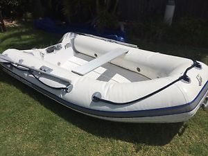 Inflatable Tender Boat Quicksilver Rigid (2ndH) + 5HP Mercury (almost new)