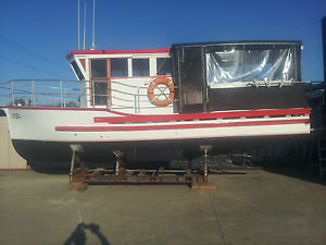 8 Mtre Timber fishing vessel. Make an offer.
