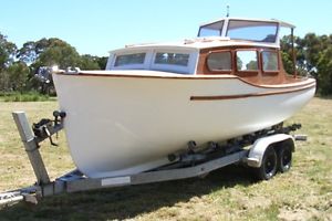 MOTORBOAT - SOUTH WIND - A G WILLIAMS, SYDNEY - CIRCA 1942 - RESTORED.