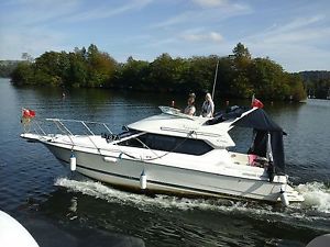 BAYLINER 2858 CIERA FLYBRIDGE 2002