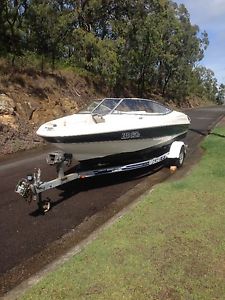 Bayliner 1850 Capri, 220hp MPI V6, Bowrider