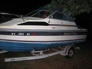 1986 Bayliner CABIN CRUISER