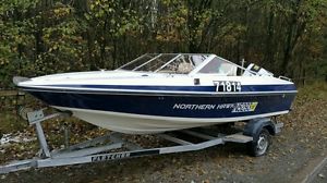 FLETCHER ARROWHAWK 140HP JOHNSON FAST BOAT******