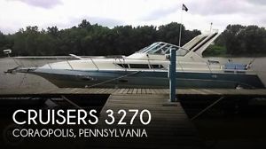 1989 Cruisers Yachts 3270
