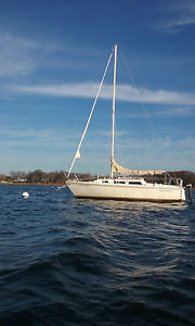 1980 Catalina 25 Tall Rig  C25 Sloop with Roller Furling