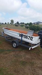 3.7 brooker alluminum boat with trailer