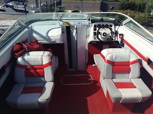 Boat cruiser