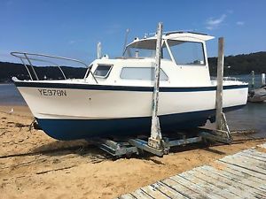 Kingston 580 Fibreglass Cabin Cruiser,20HP BUKH Diesel Shaft Drive,Reliable