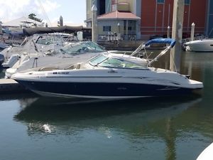 Immaculate Sea Ray SD220