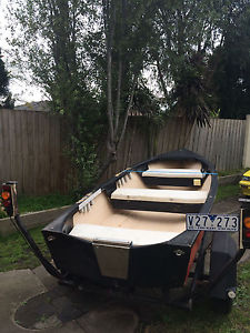 3.5 Metre Fibreglass Boat W/Trailer