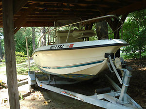 2000 Sea Pro 180 Center Console