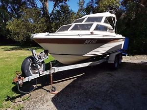 Whittley Impala half cabin