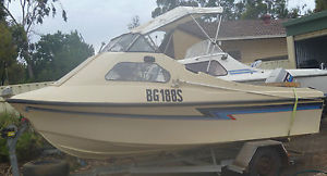 16 to 17 foot Deep V Fibreglass boat