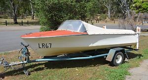 Skiflite fibreglass Boat and trailer - no motor -Located Bendigo