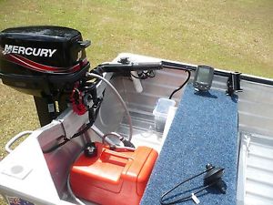2012 QUINTREX 3.4 CARTOPPER, 8HP MERCURY MOTOR, EZY FOLD TRAILER tinny