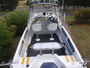 STEJCRAFT SEASPORT CUDDY  17FT IN AS NEW CONDITION XL TRANSOM