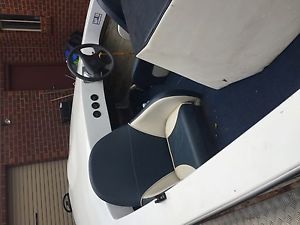 SKI BOAT