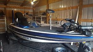2012 Skeeter ZX200