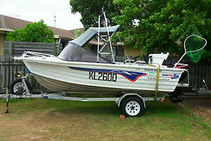 Quintrex Breezeabout 4.2 mtr Boat