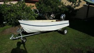 Boat 12' Aluminium Tinnie - 5Hp Honda 4Stroke