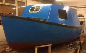 Fishing Boat 17 Ft with Outboard and Trailer