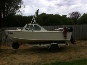 1980 Bonwood Boat